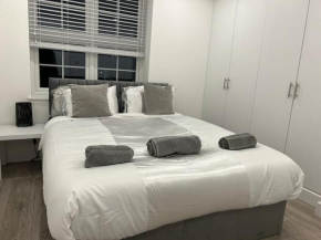 1 bed high quality modern flat, Barnet